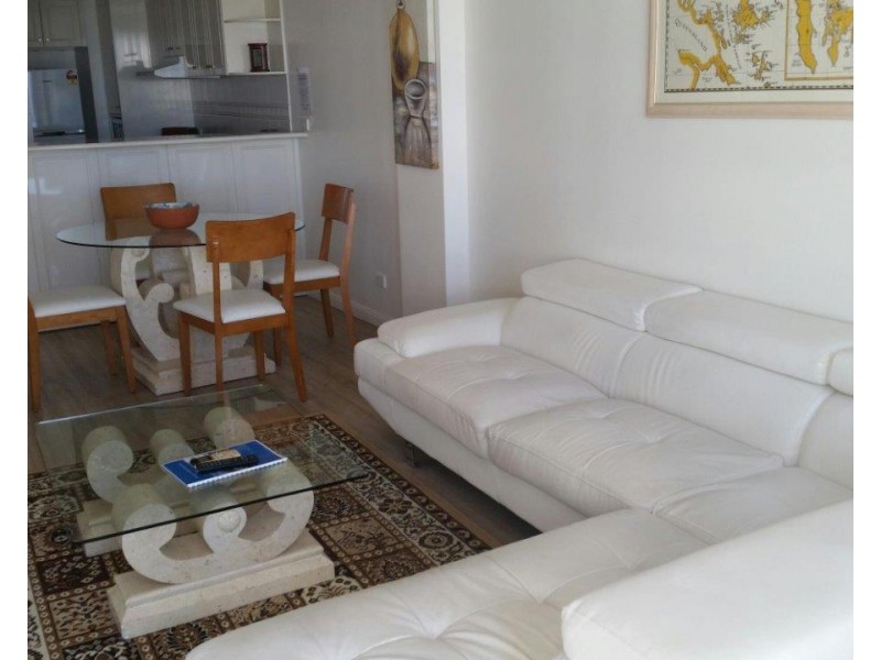 1907/24 Queensland Avenue, Broadbeach QLD 4218