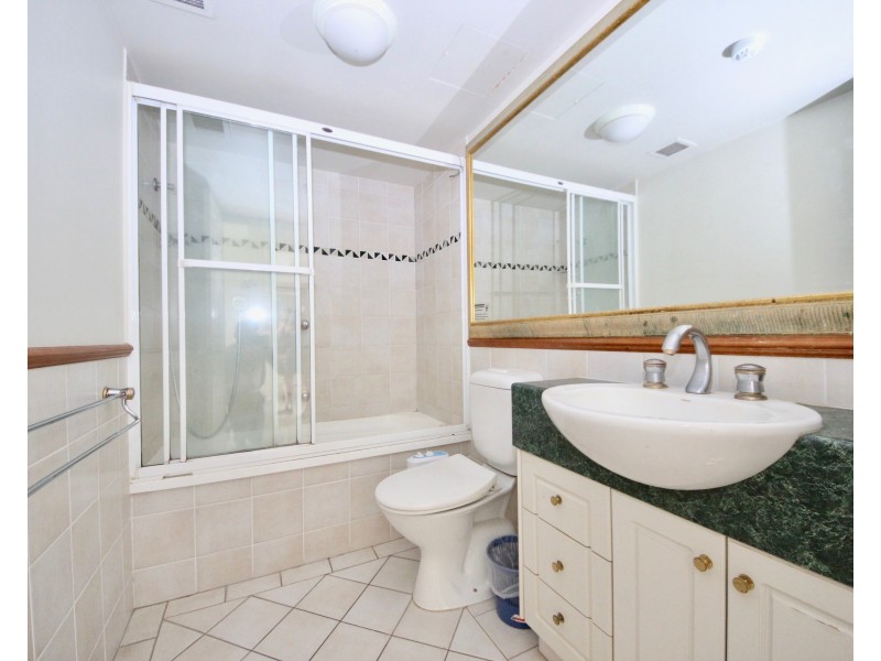 1601/90 Surf Parade, Broadbeach QLD 4218