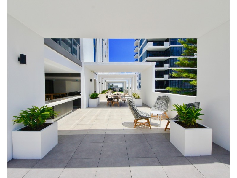 39/2-4 Jubilee Avenue, Broadbeach QLD 4218