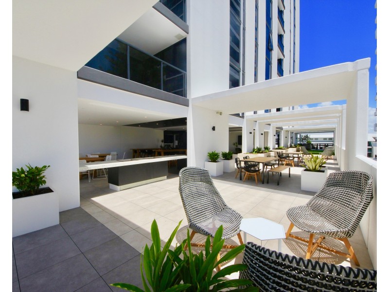 39/2-4 Jubilee Avenue, Broadbeach QLD 4218
