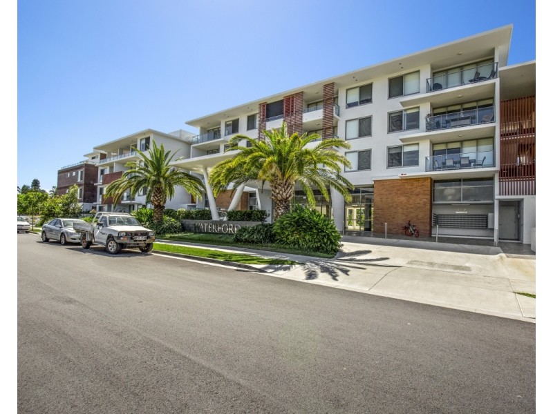 1216/6-8 Waterford Court, Bundall QLD 4217