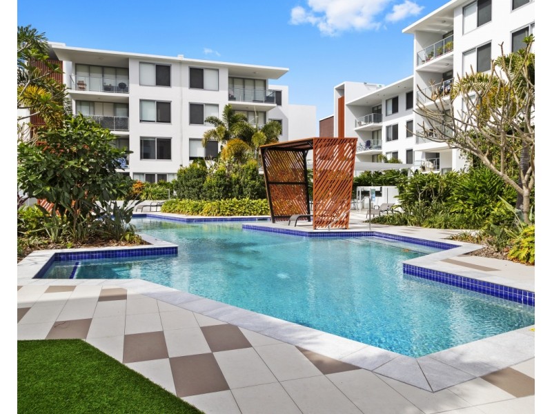 1216/6-8 Waterford Court, Bundall QLD 4217