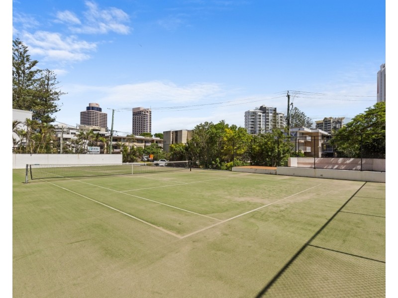 28/26 Old Burleigh Road, Surfers Paradise QLD 4217