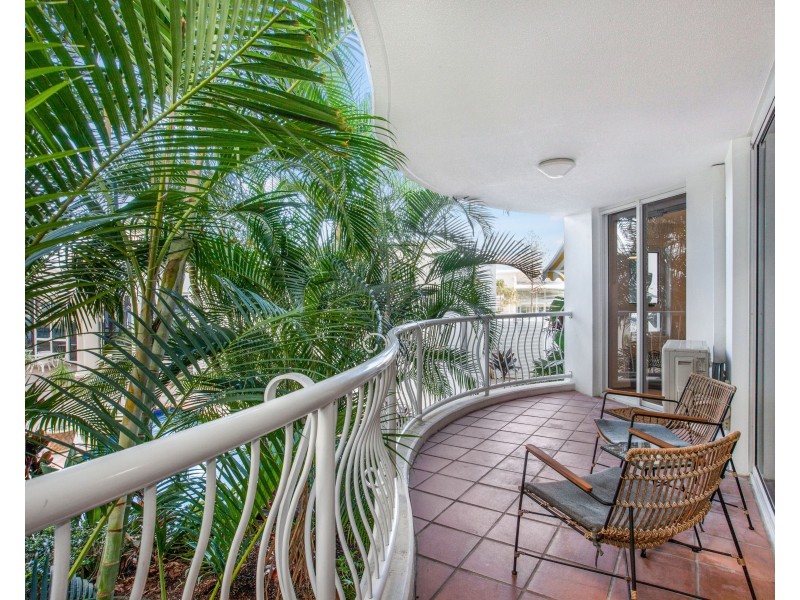 2201/24-26 Queensland Avenue, Broadbeach QLD 4218