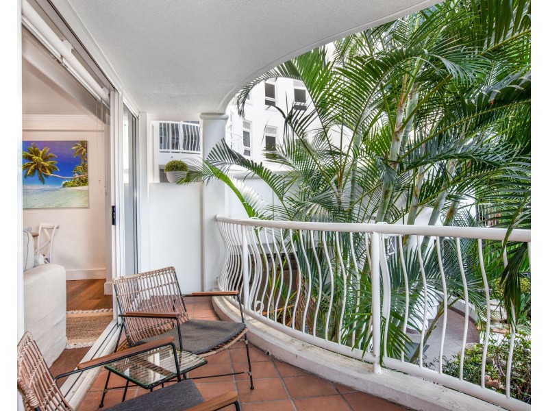 2201/24-26 Queensland Avenue, Broadbeach QLD 4218