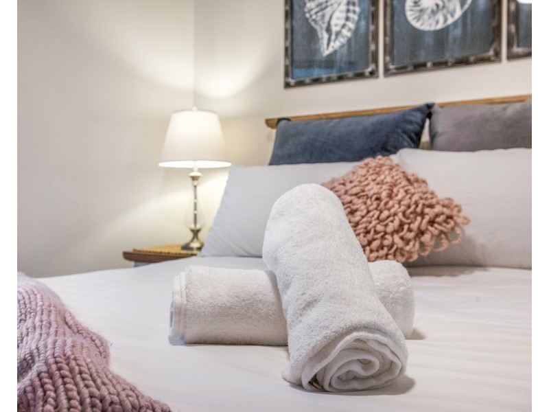 2201/24-26 Queensland Avenue, Broadbeach QLD 4218