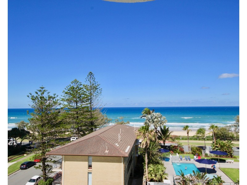 22/4-6 Britannia Avenue, Broadbeach QLD 4218