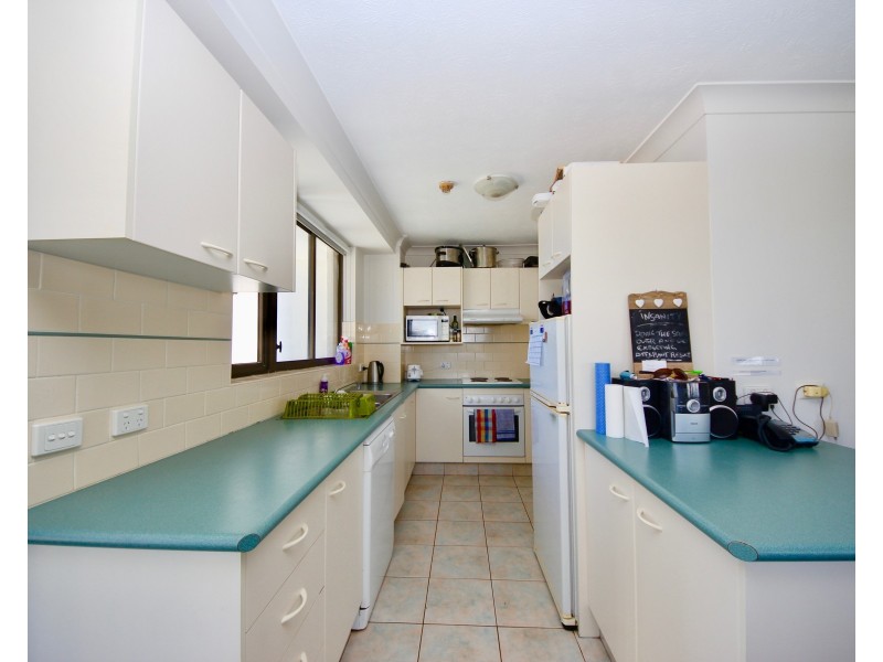 22/4-6 Britannia Avenue, Broadbeach QLD 4218