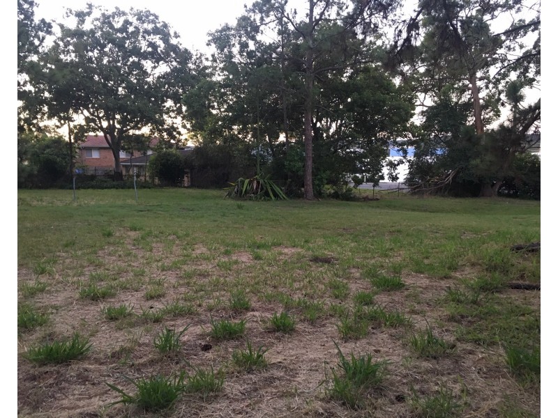 24-26 Pintu Dr, Tanah Merah QLD 4128