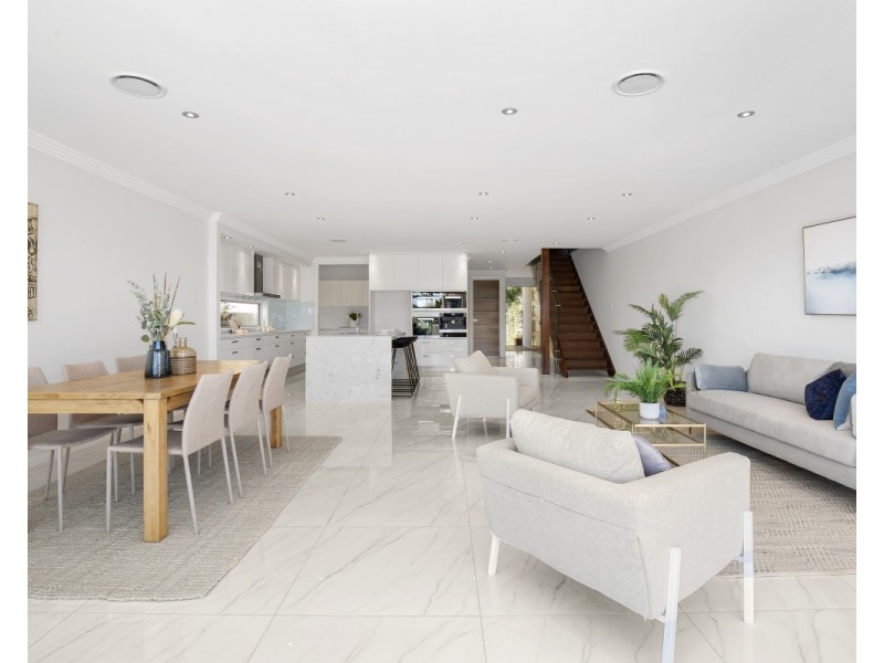 50A East Quay, Biggera Waters QLD 4216