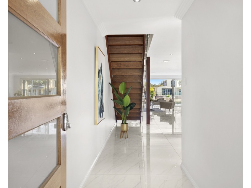 50A East Quay, Biggera Waters QLD 4216