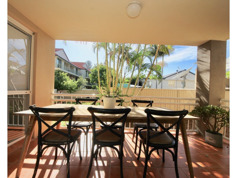 5/2489 Gold Coast Highway, Mermaid Beach QLD 4218