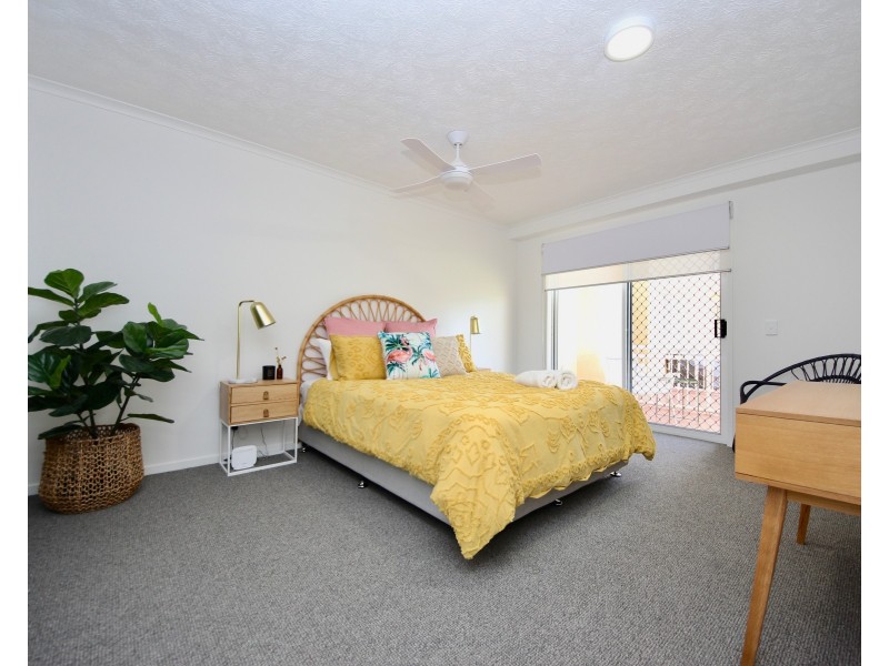 5/2489 Gold Coast Highway, Mermaid Beach QLD 4218