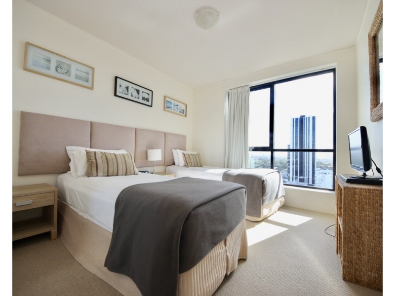 1805/2685 Gold Coast Highway, Broadbeach QLD 4218