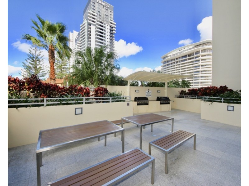 1805/2685 Gold Coast Highway, Broadbeach QLD 4218