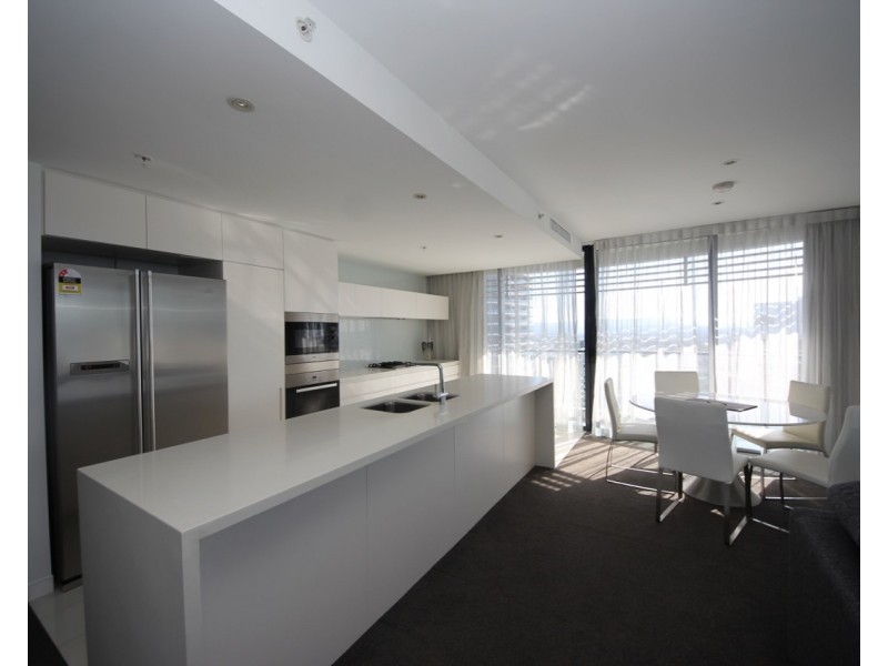 2401/1 Oracle Boulevard, Broadbeach QLD 4218