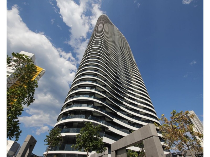 2401/1 Oracle Boulevard, Broadbeach QLD 4218