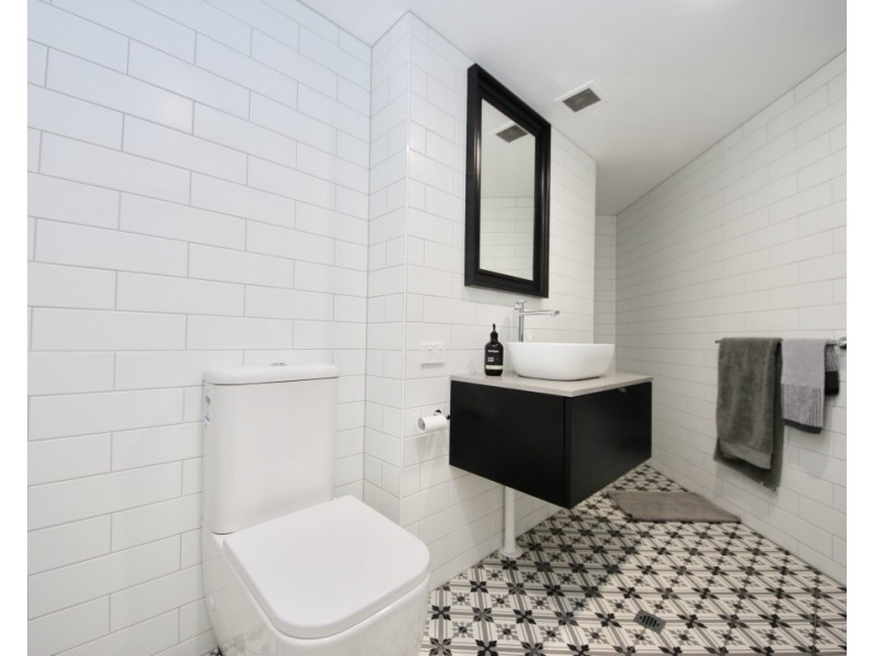 53/10 Alexandra Avenue, Mermaid Beach QLD 4218