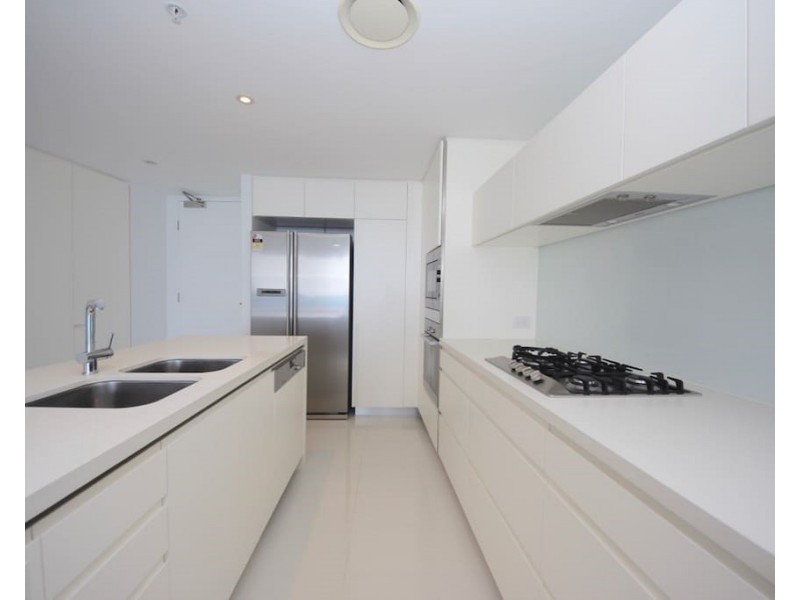 2705/21 Elizabeth Avenue, Broadbeach QLD 4218