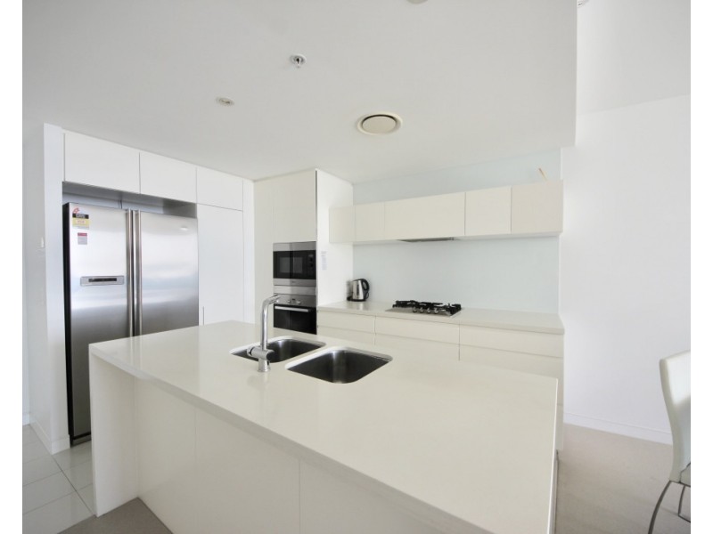 2705/21 Elizabeth Avenue, Broadbeach QLD 4218