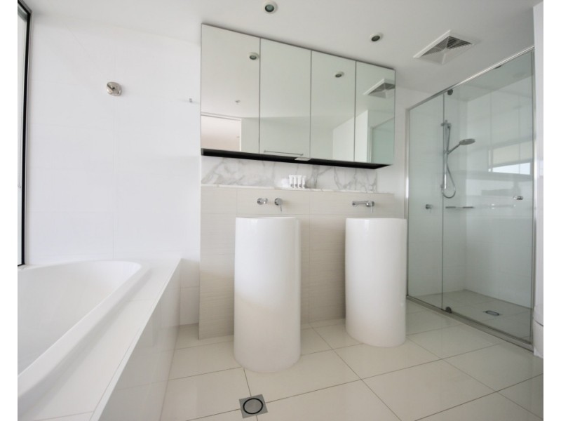 2705/21 Elizabeth Avenue, Broadbeach QLD 4218