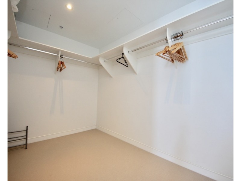 2705/21 Elizabeth Avenue, Broadbeach QLD 4218