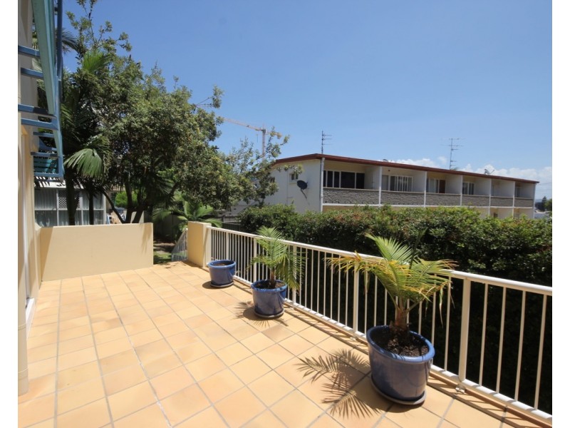 74/10 Alexandra Avenue, Mermaid Beach QLD 4218