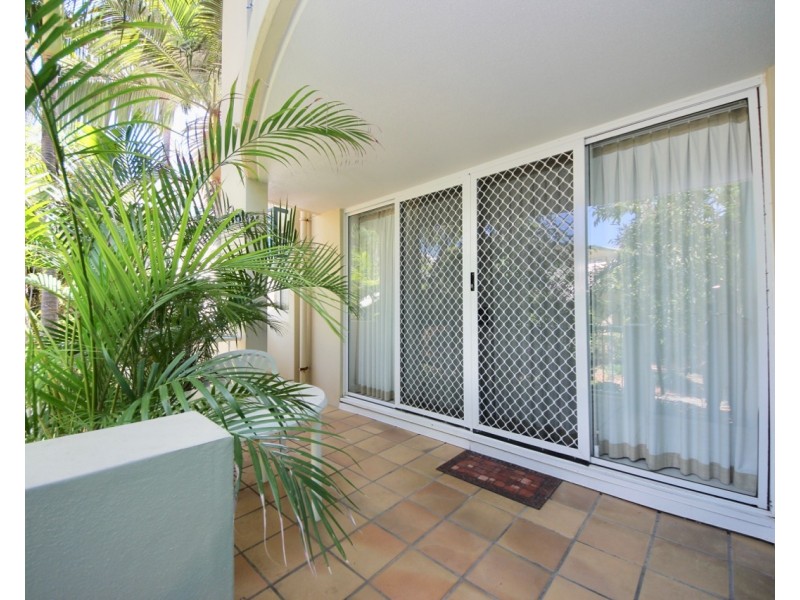 74/10 Alexandra Avenue, Mermaid Beach QLD 4218