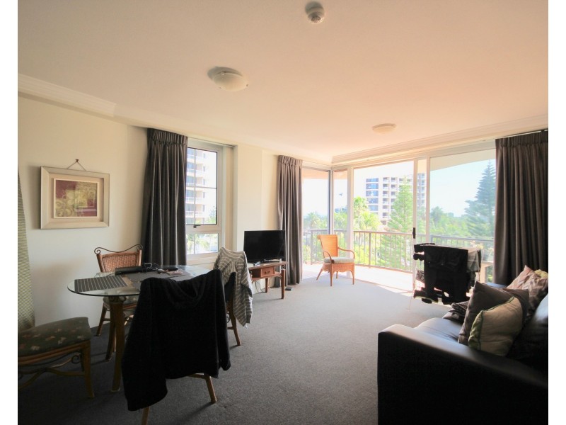 512/9 Beach Parade, Surfers Paradise QLD 4217