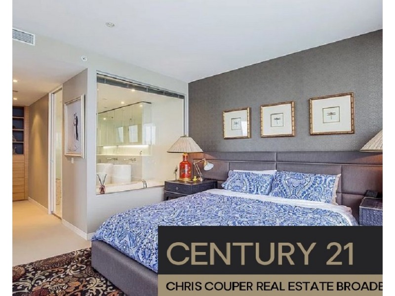 23803/21 Elizabeth Avenue, Broadbeach QLD 4218