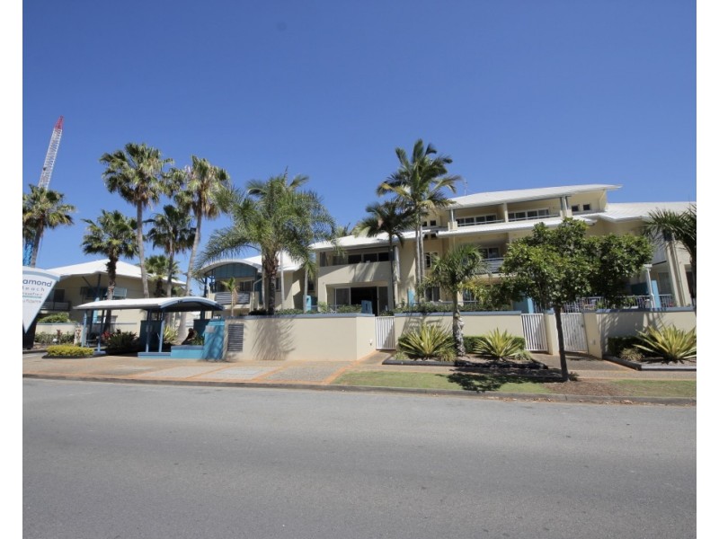 10 Alexandra Avenue, Mermaid Beach QLD 4218