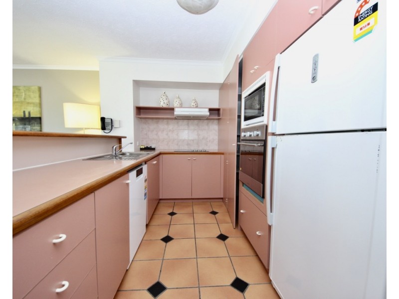 10 Alexandra Avenue, Mermaid Beach QLD 4218