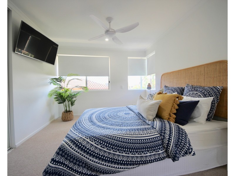 10-16 Alexandra Avenue, Mermaid Beach QLD 4218