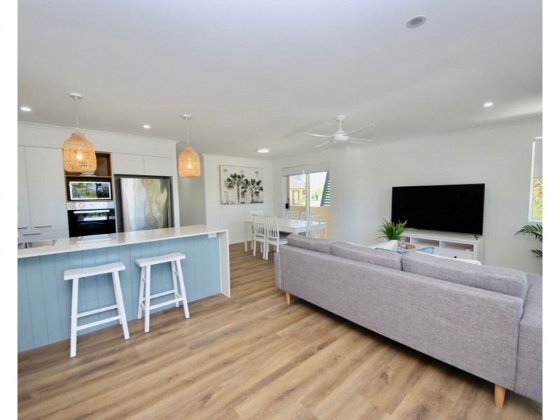 10-16 Alexandra Avenue, Mermaid Beach QLD 4218