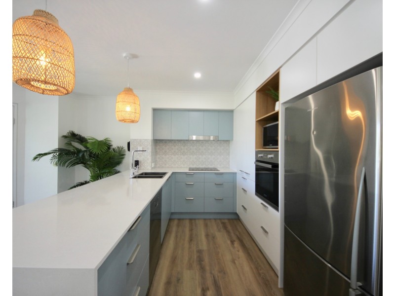 10-16 Alexandra Avenue, Mermaid Beach QLD 4218