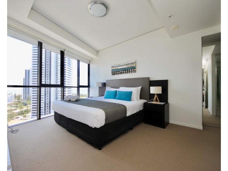 22 Surf Parade, Broadbeach QLD 4218