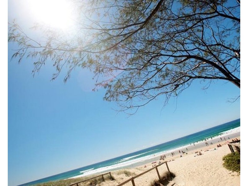 911/42 Surf Parade, Broadbeach QLD 4218