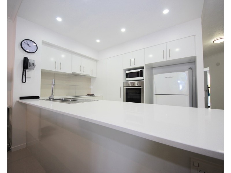 72/10 Alexandra Avenue, Mermaid Beach QLD 4218