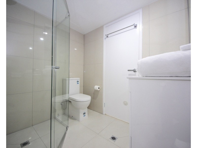 72/10 Alexandra Avenue, Mermaid Beach QLD 4218