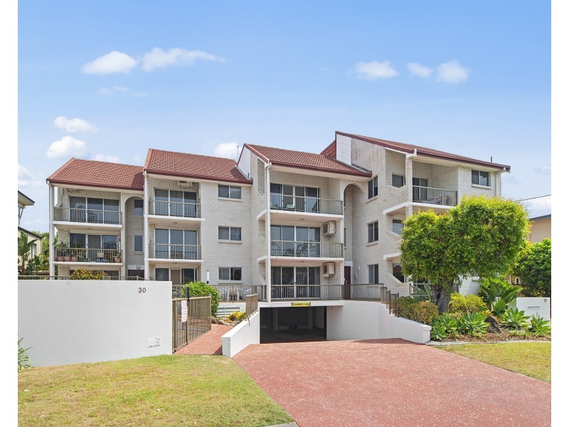 3/30-32 Armrick Avenue, Broadbeach QLD 4218