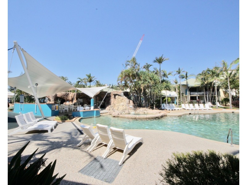 85/10 Alexandra Avenue, Broadbeach QLD 4218