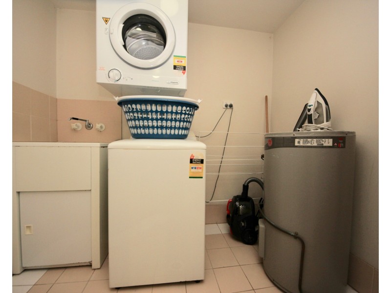 85/10 Alexandra Avenue, Broadbeach QLD 4218