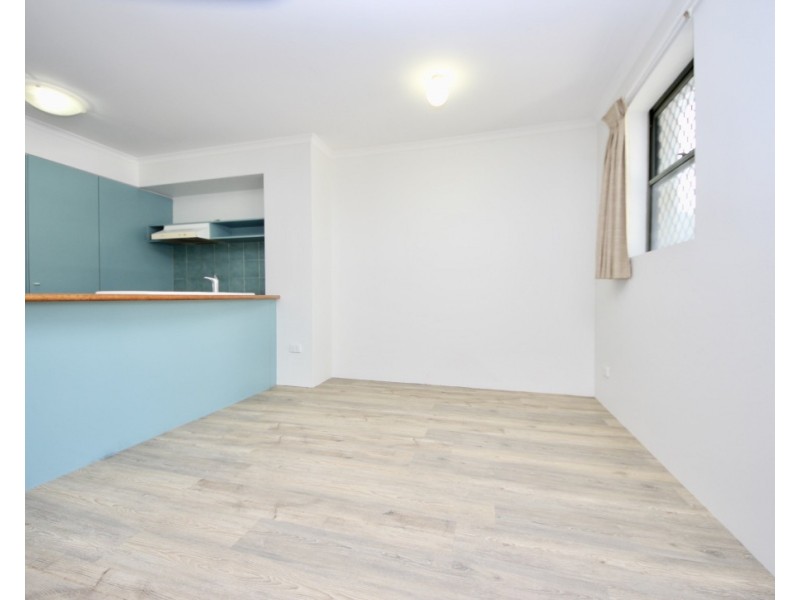 87/10 Alexandra Avenue, Mermaid Beach QLD 4218