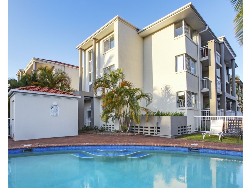 8/2761 Gold Coast Highway, Broadbeach QLD 4218
