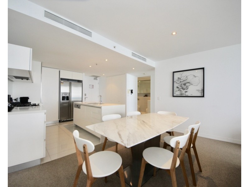 2404/1 Oracle Boulevard, Broadbeach QLD 4218