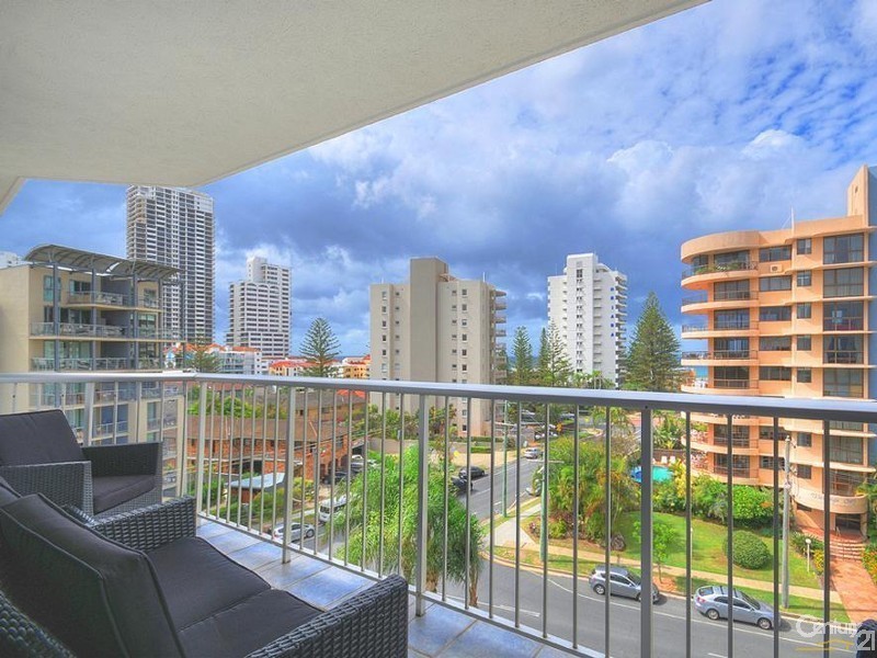 220 Surf Parade, Surfers Paradise QLD 4217