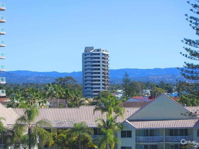 220 Surf Parade, Surfers Paradise QLD 4217