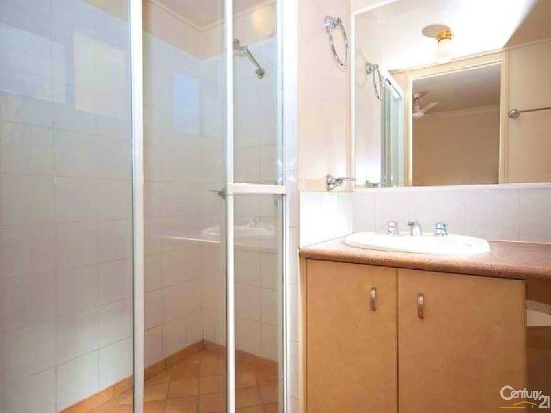 12 Monte Carlo Avenue, Surfers Paradise QLD 4217