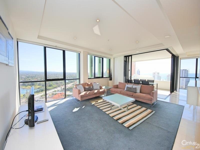 17 Albert Avenue, Broadbeach QLD 4218