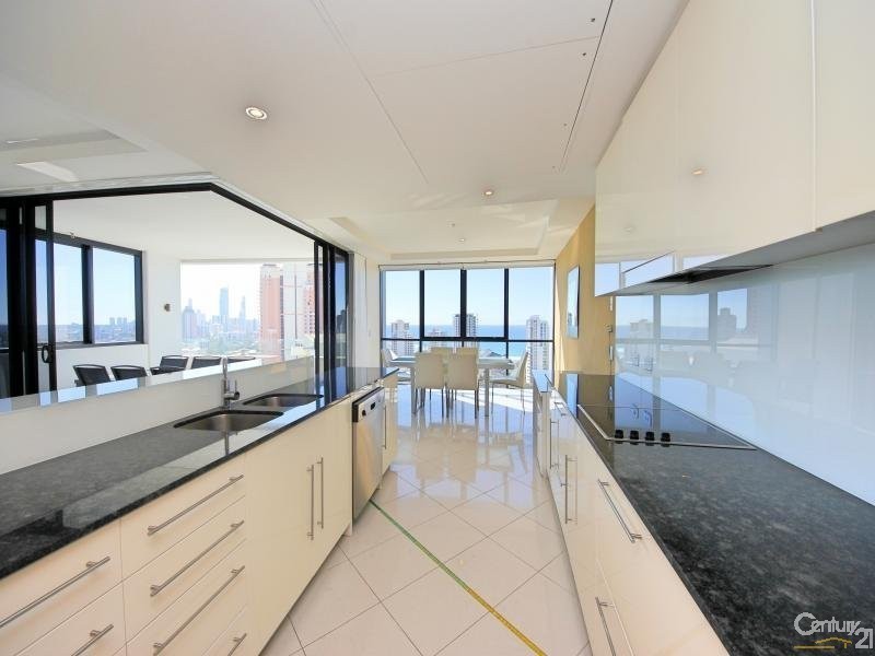 17 Albert Avenue, Broadbeach QLD 4218